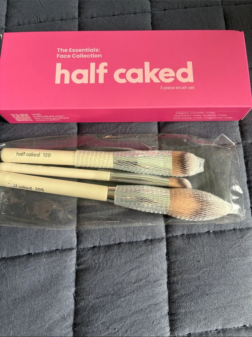 NWT half caked The Essentials: Face Collection Pink 3-Piece Brush Set never used